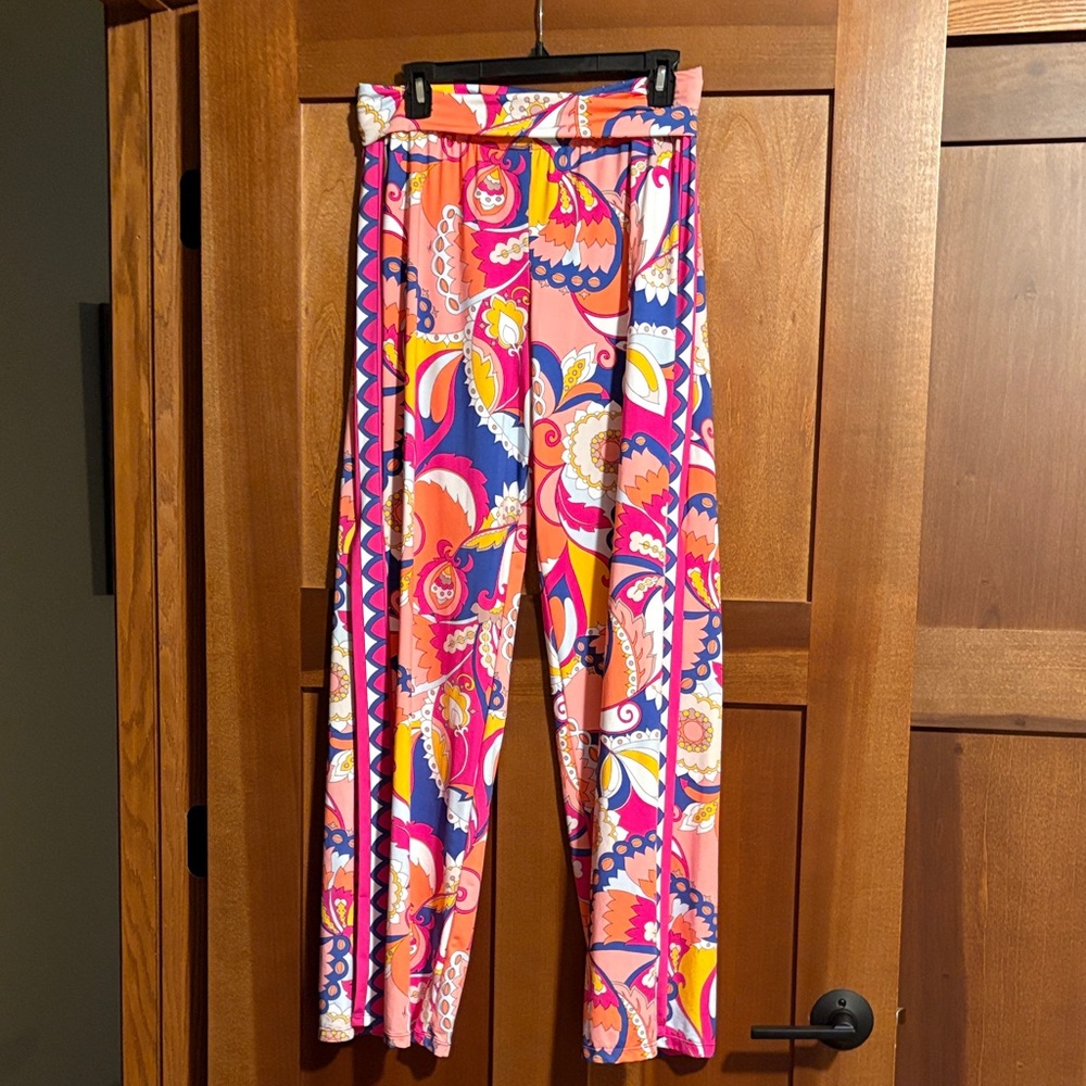 NWOT Trina Turk Multicolor Abstract Design Beachwear Pants